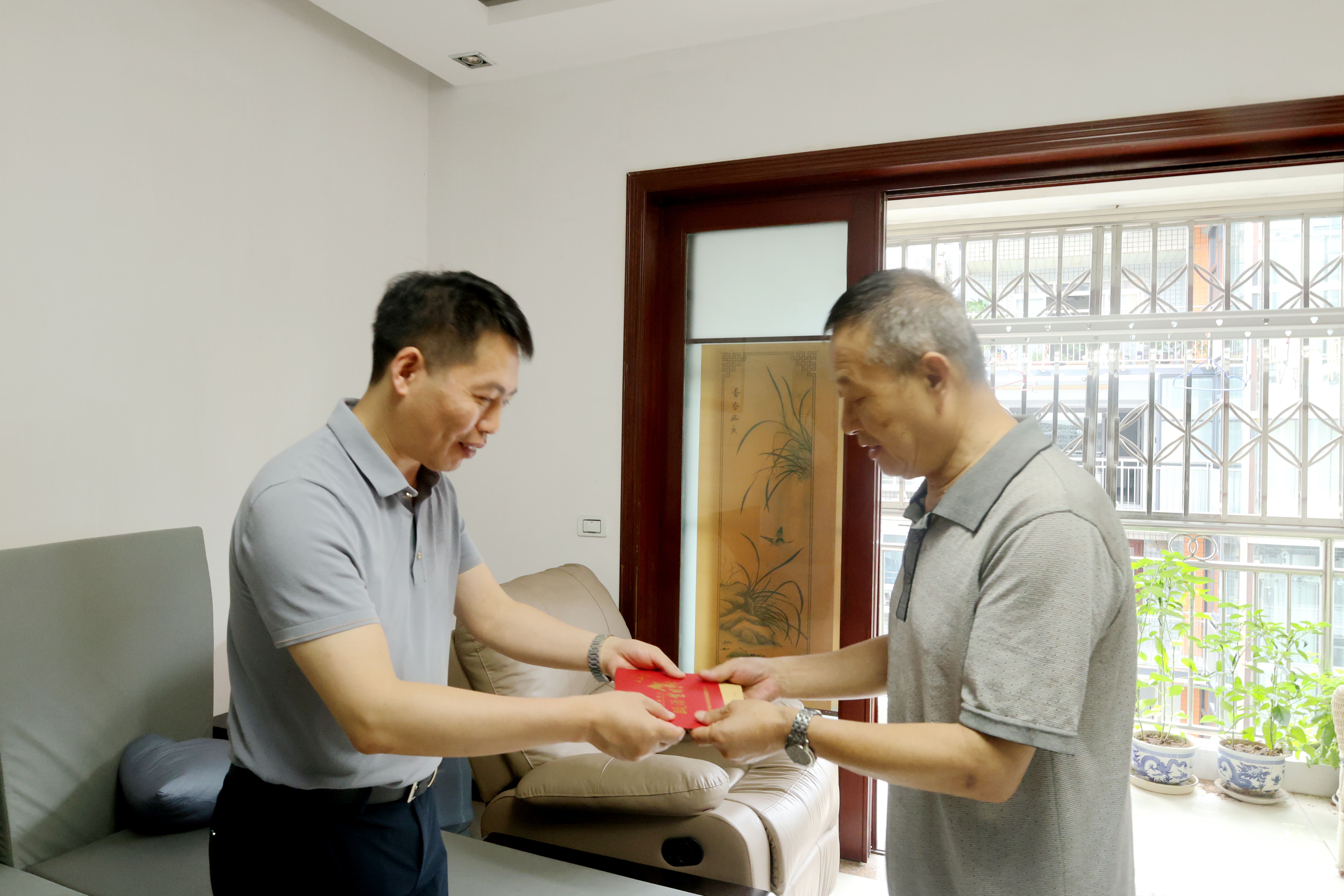 OM3A2888(1)_副本.jpg